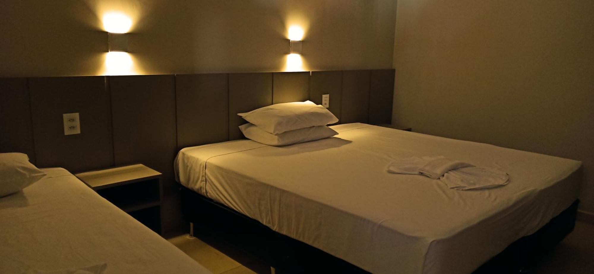 Sleep Hotel Толедо Екстериор снимка