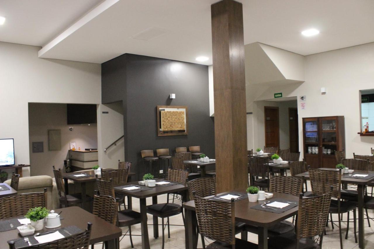 Sleep Hotel Толедо Екстериор снимка