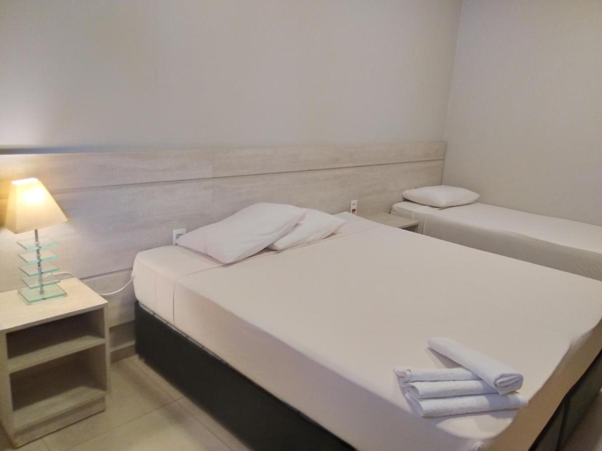 Sleep Hotel Толедо Екстериор снимка