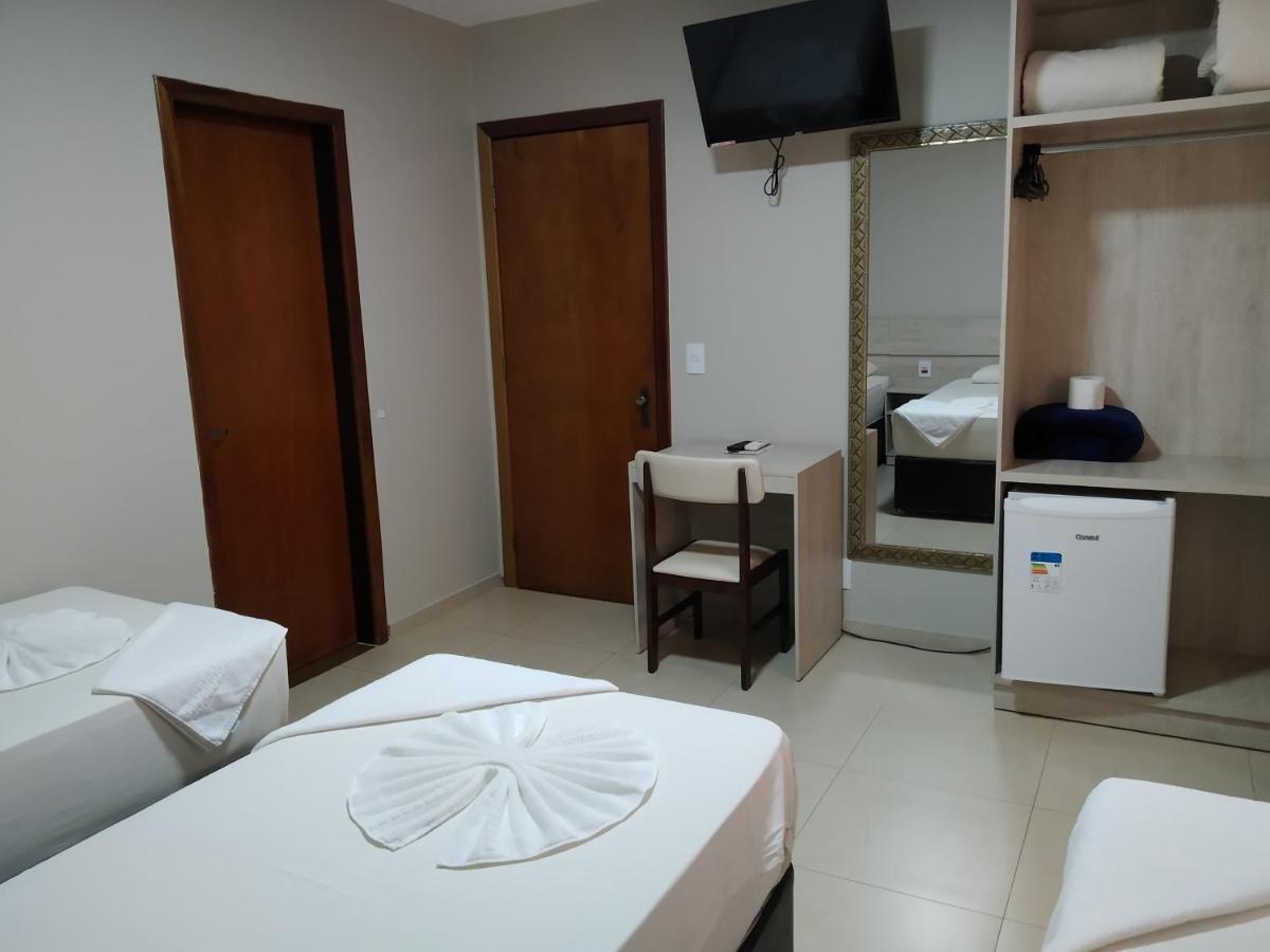 Sleep Hotel Толедо Екстериор снимка
